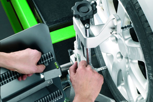 The FWA 4630 is the top range wheel aligner with real 3D technology. With it's fast measuring time and the possibility of rolling runout compensation the FWA 4630 is one of the fastest in the market. Also the fact that it is usable on various lifts with no need to attach it permanently makes it space saving and mobile.